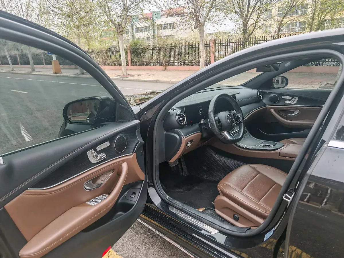 2023 Mercedes-Benz E Class 2.0T 258HP L4 9AT,autocango,china used car exporter,china ev exporter,chinese used car exporter,chinese used ev exporter