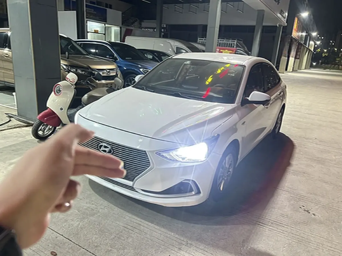 2020 Hyundai Celesta 1.6L 123HP L4 6AT,autocango,china used car exporter,china ev exporter,chinese used car exporter,chinese used ev exporter