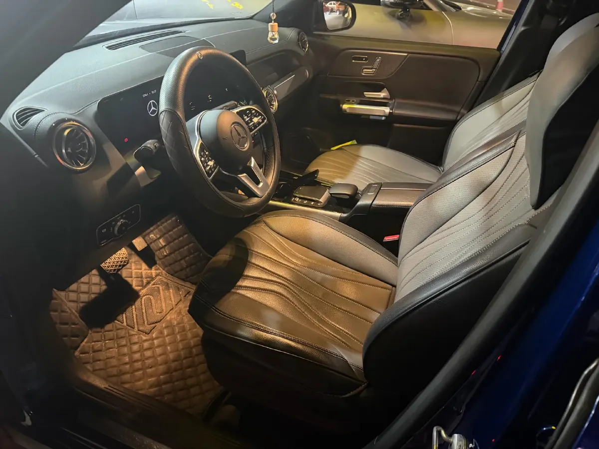 2021 Mercedes-Benz GLB Class 1.3T 163HP L4 7DCT,autocango,china used car exporter,china ev exporter,chinese used car exporter,chinese used ev exporter