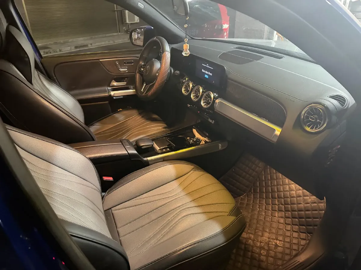 2021 Mercedes-Benz GLB Class 1.3T 163HP L4 7DCT,autocango,china used car exporter,china ev exporter,chinese used car exporter,chinese used ev exporter