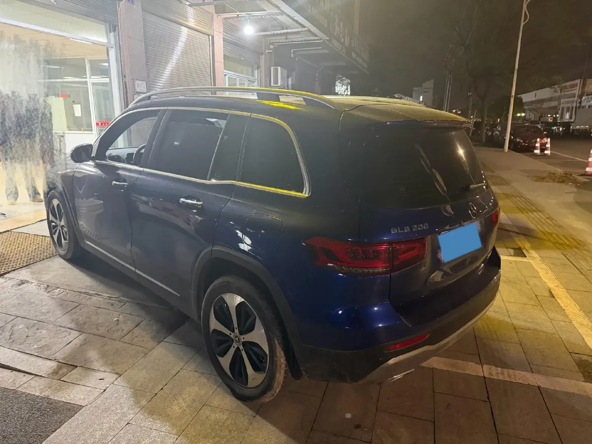 2021 Mercedes-Benz GLB Class 1.3T 163HP L4 7DCT,autocango,china used car exporter,china ev exporter,chinese used car exporter,chinese used ev exporter