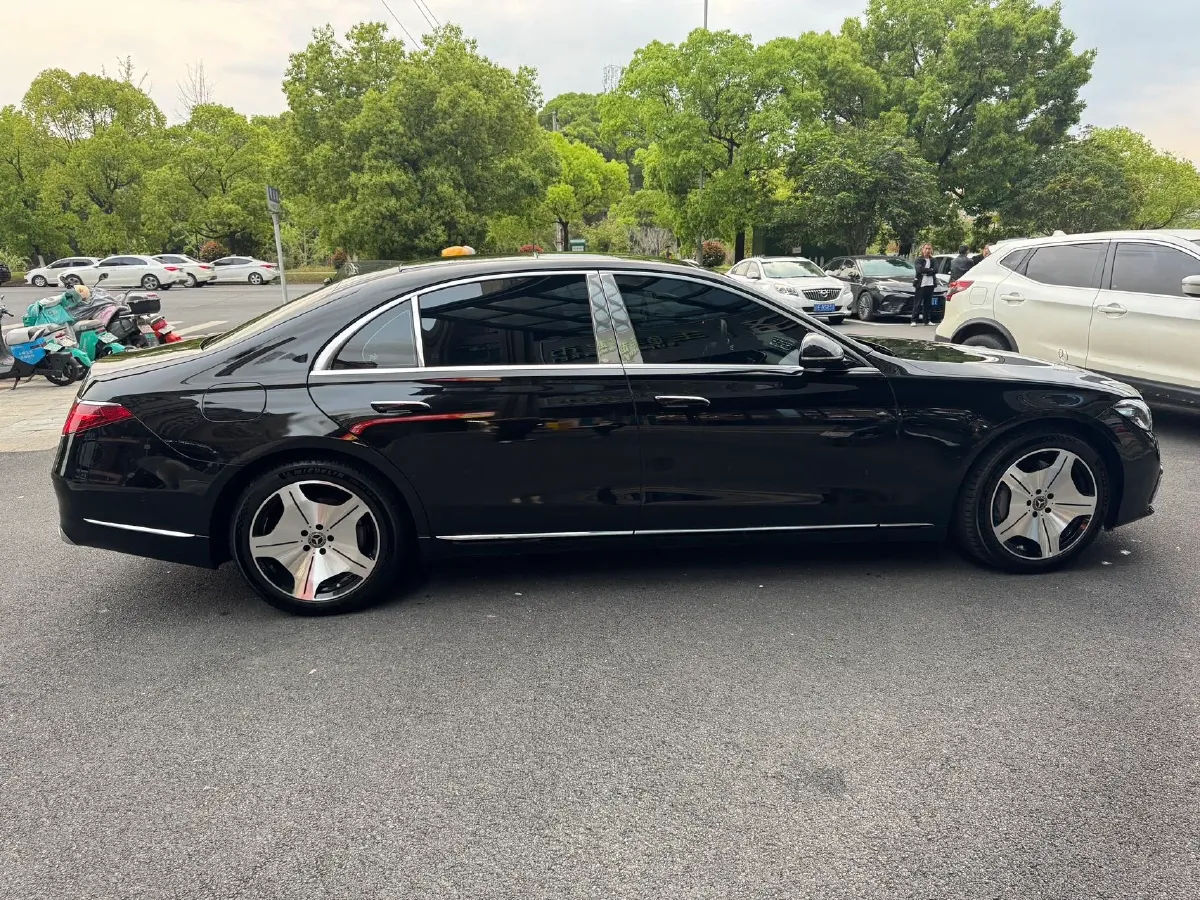 2022 Mercedes-Benz S Class 2.5T 313HP L6 9AT,autocango,china used car exporter,china ev exporter,chinese used car exporter,chinese used ev exporter