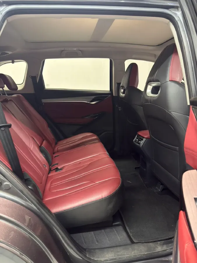 2022 ChangAn CS75 Plus 1.5T 178HP L4 6AT,autocango,china used car exporter,china ev exporter,chinese used car exporter,chinese used ev exporter