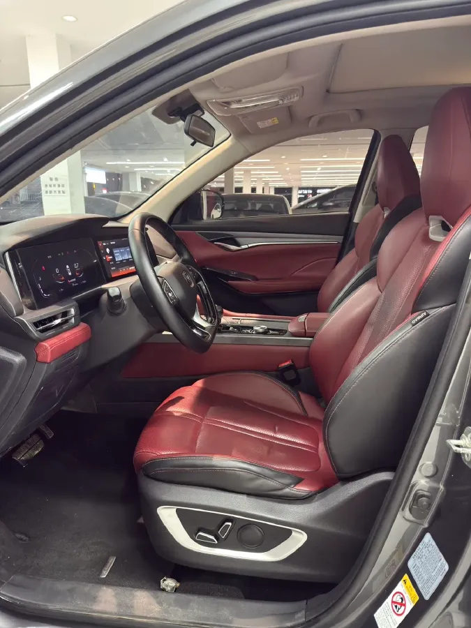 2022 ChangAn CS75 Plus 1.5T 178HP L4 6AT,autocango,china used car exporter,china ev exporter,chinese used car exporter,chinese used ev exporter