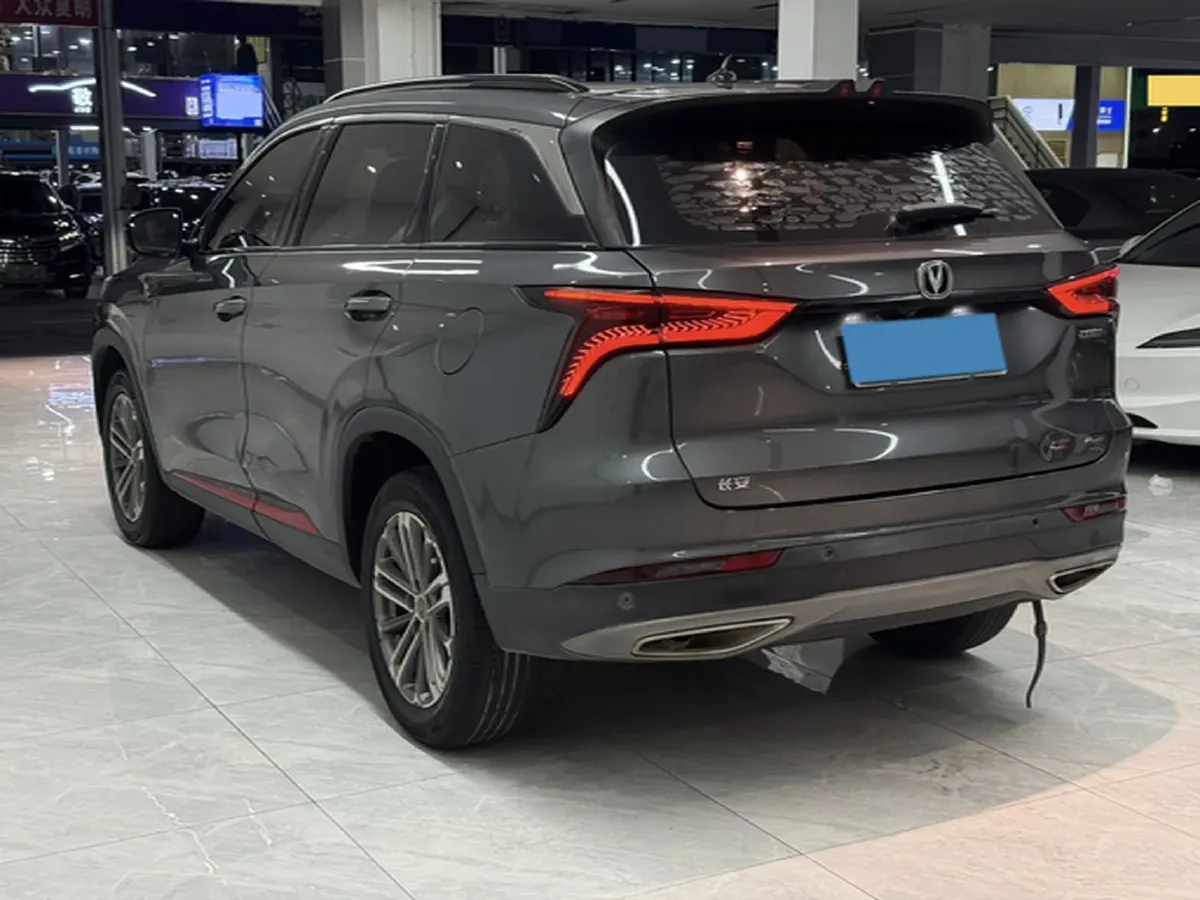 2022 ChangAn CS75 Plus 1.5T 178HP L4 6AT,autocango,china used car exporter,china ev exporter,chinese used car exporter,chinese used ev exporter