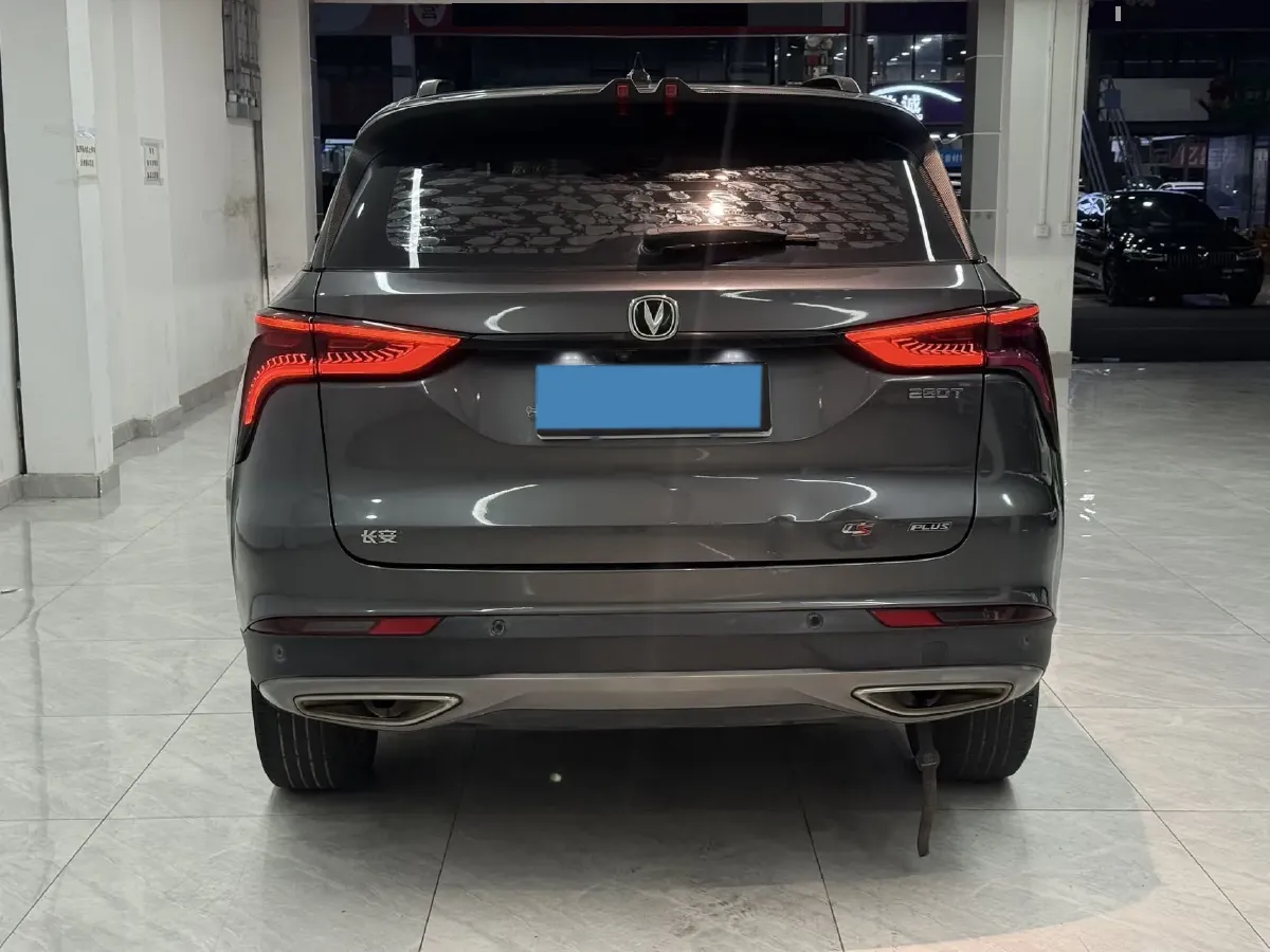 2022 ChangAn CS75 Plus 1.5T 178HP L4 6AT,autocango,china used car exporter,china ev exporter,chinese used car exporter,chinese used ev exporter