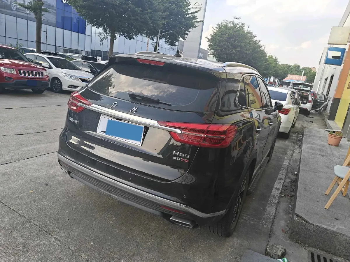 2022 HongQi HS5 2.0T 224HP L4 6AT,autocango,china used car exporter,china ev exporter,chinese used car exporter,chinese used ev exporter