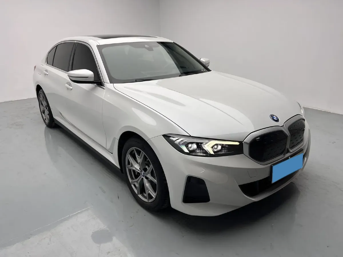 2024 BMW i3 BEV 70KWH,autocango,china used car exporter,china ev exporter,chinese used car exporter,chinese used ev exporter