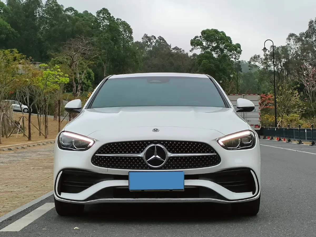 2024 Mercedes-Benz C Class 1.5T 170HP L4 9AT,autocango,china used car exporter,china ev exporter,chinese used car exporter,chinese used ev exporter