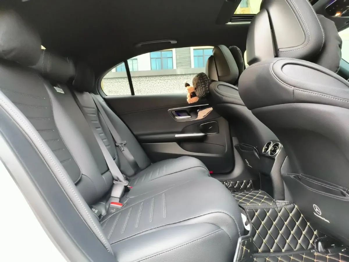 2024 Mercedes-Benz C Class 1.5T 170HP L4 9AT,autocango,china used car exporter,china ev exporter,chinese used car exporter,chinese used ev exporter