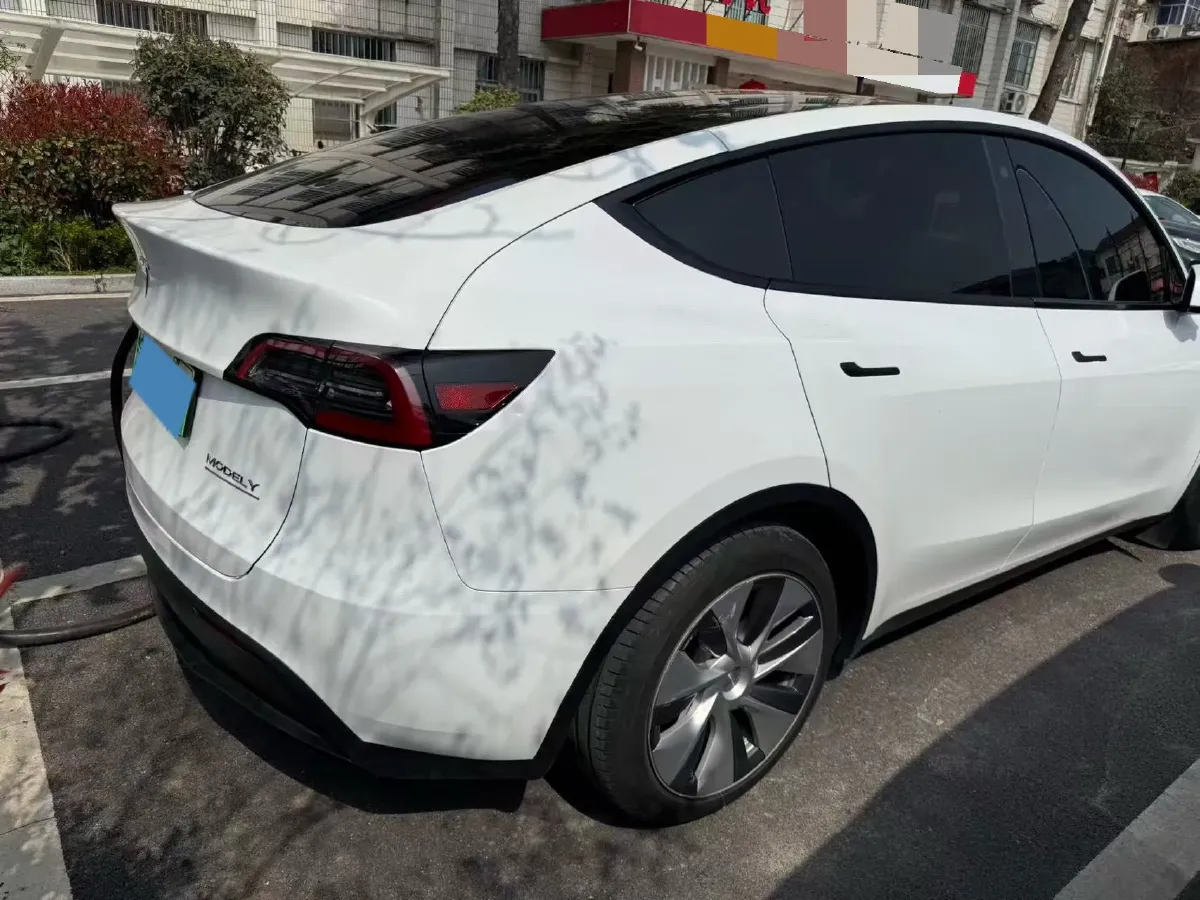 2022 Tesla Model Y BEV 60KWH,autocango,china used car exporter,china ev exporter,chinese used car exporter,chinese used ev exporter