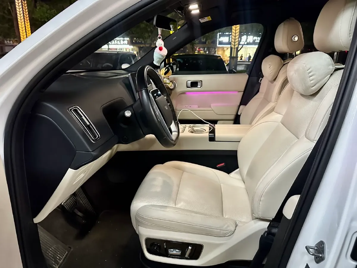 2023 Li L7 Range Extended 154HP REEV 40.9KWH,autocango,china used car exporter,china ev exporter,chinese used car exporter,chinese used ev exporter