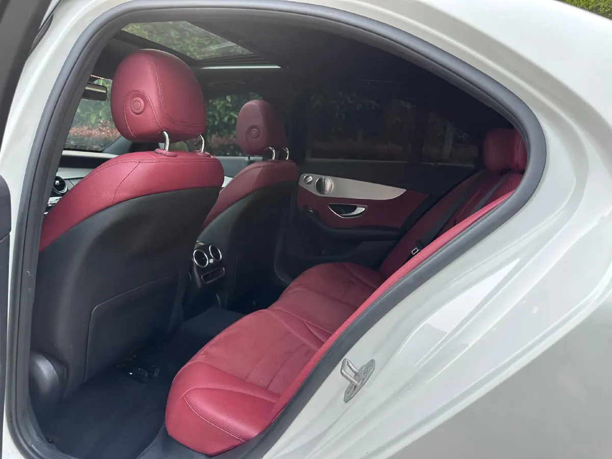 2021 Mercedes-Benz C Class 1.5T 184HP L4 9AT,autocango,china used car exporter,china ev exporter,chinese used car exporter,chinese used ev exporter