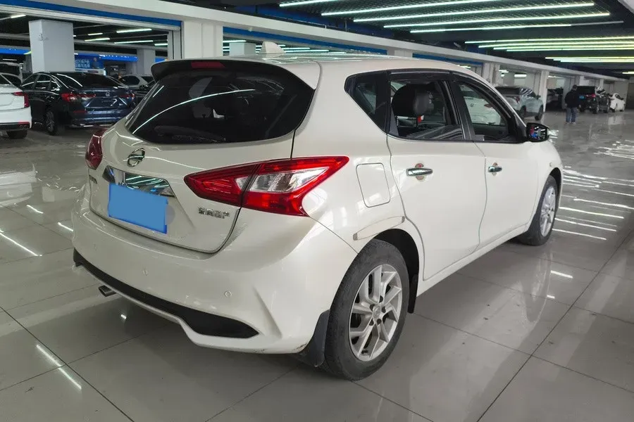 2021 Nissan Tiida 1.6L 122HP L4 CVT,autocango,china used car exporter,china ev exporter,chinese used car exporter,chinese used ev exporter