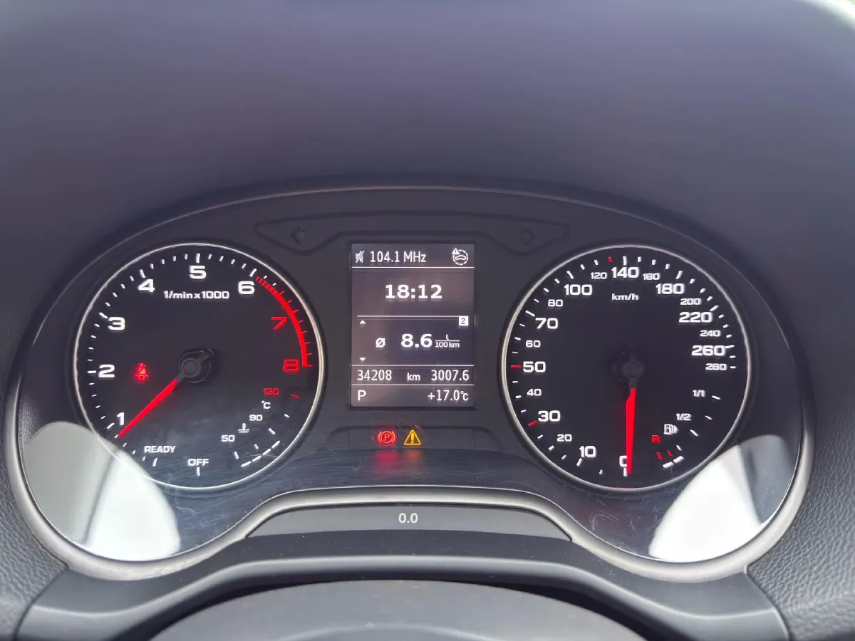 2022 Audi Q2L 1.4T 150HP L4 7DCT,autocango,china used car exporter,china ev exporter,chinese used car exporter,chinese used ev exporter