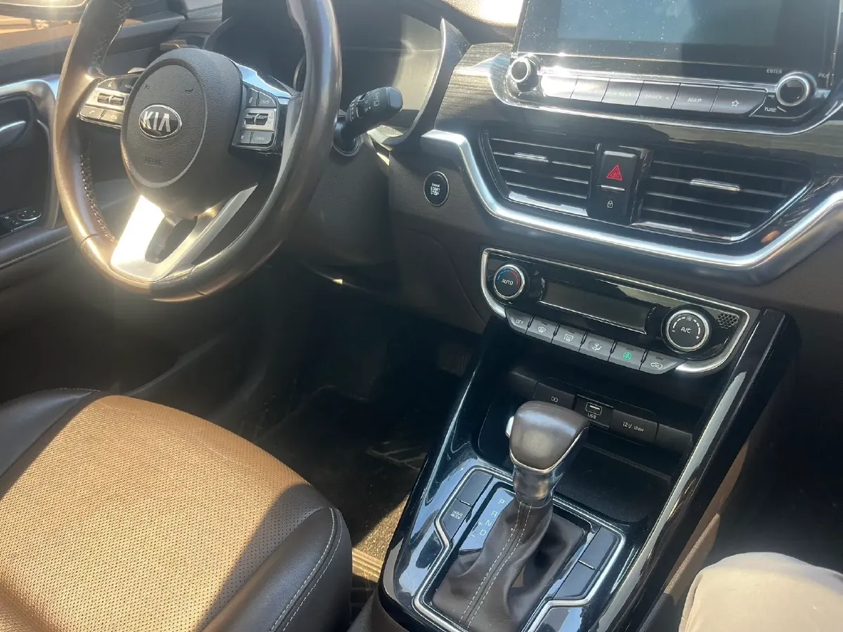 2018 Kia Sportage R 2.0L 160HP L4 6AT,autocango,china used car exporter,china ev exporter,chinese used car exporter,chinese used ev exporter