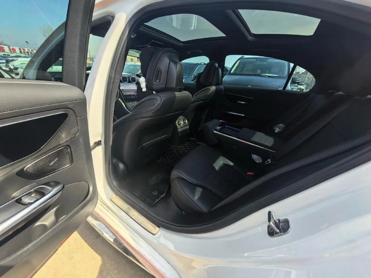 2024 Mercedes-Benz C Class 1.5T 204HP L4 9AT,autocango,china used car exporter,china ev exporter,chinese used car exporter,chinese used ev exporter