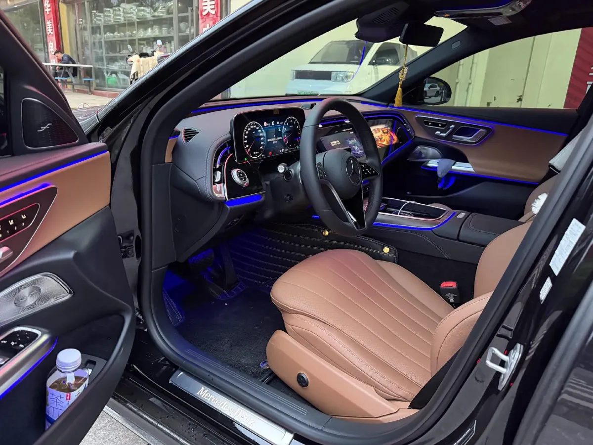 2025 Mercedes-Benz E Class 2.0T 258HP L4 9AT,autocango,china used car exporter,china ev exporter,chinese used car exporter,chinese used ev exporter