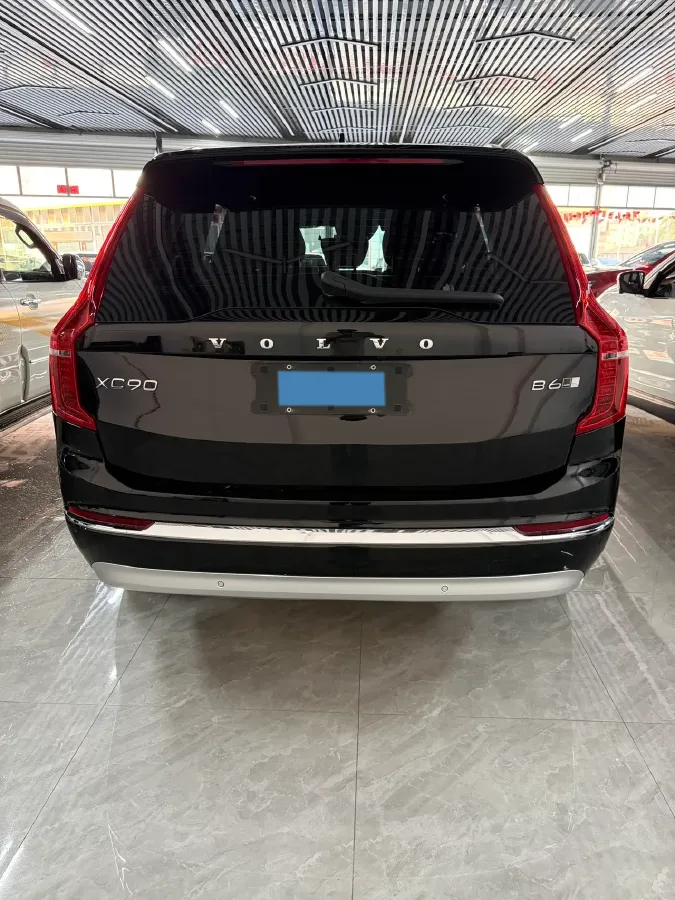 2022 Volvo XC90 2.0T 299HP L4 8AT,autocango,china used car exporter,china ev exporter,chinese used car exporter,chinese used ev exporter