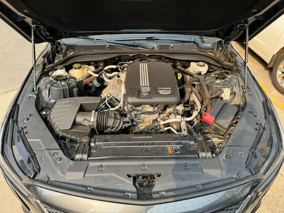 2021 Cadillac CT5 2.0T 237HP L4 10AT,autocango,china used car exporter,china ev exporter,chinese used car exporter,chinese used ev exporter