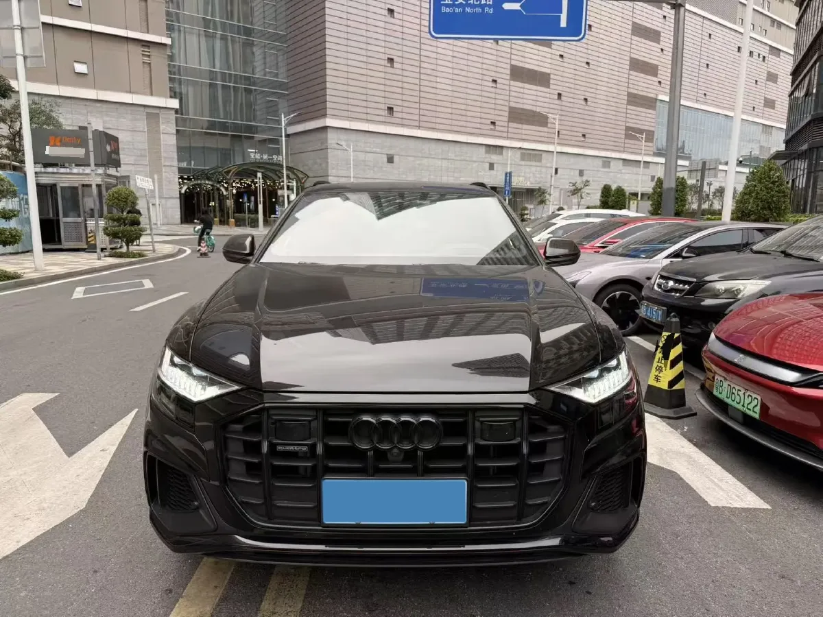 2024 Audi Q8 3.0T 340HP V6 8AT,autocango,china used car exporter,china ev exporter,chinese used car exporter,chinese used ev exporter
