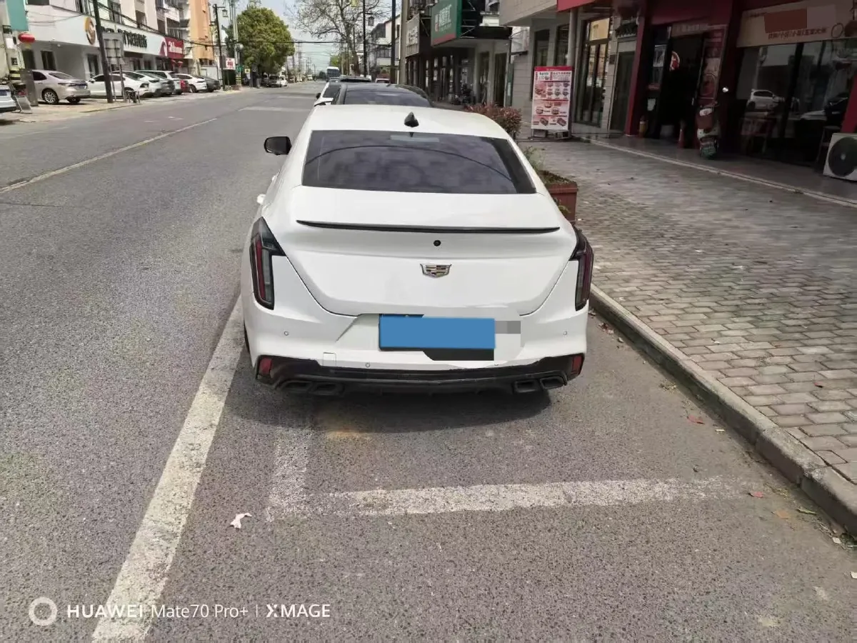 2022 Cadillac CT4 2.0T 237HP L4 8AT,autocango,china used car exporter,china ev exporter,chinese used car exporter,chinese used ev exporter