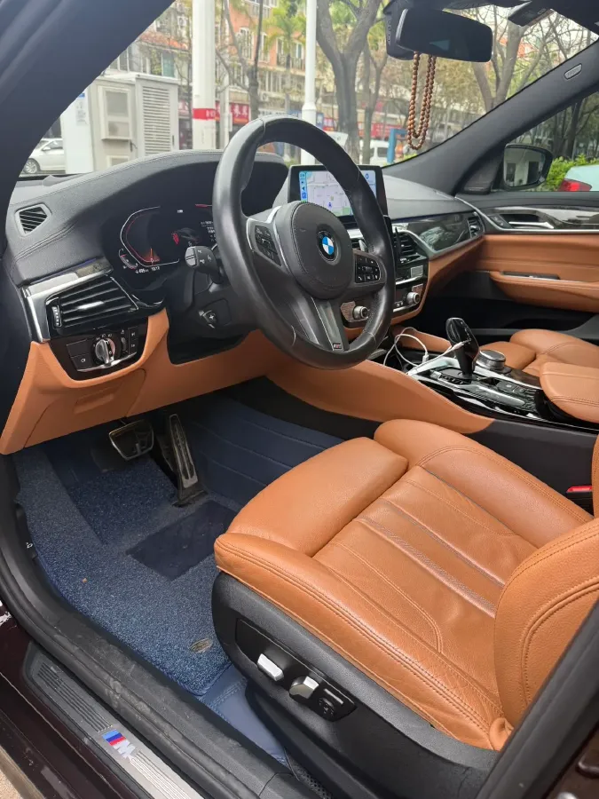 2020 BMW 6 Series GT 2.0T 258HP L4 8AT,autocango,china used car exporter,china ev exporter,chinese used car exporter,chinese used ev exporter