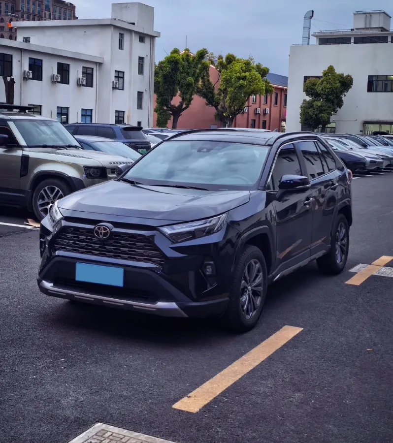 2024 Toyota RAV4 2.0L 171HP L4 CVT,autocango,china used car exporter,china ev exporter,chinese used car exporter,chinese used ev exporter