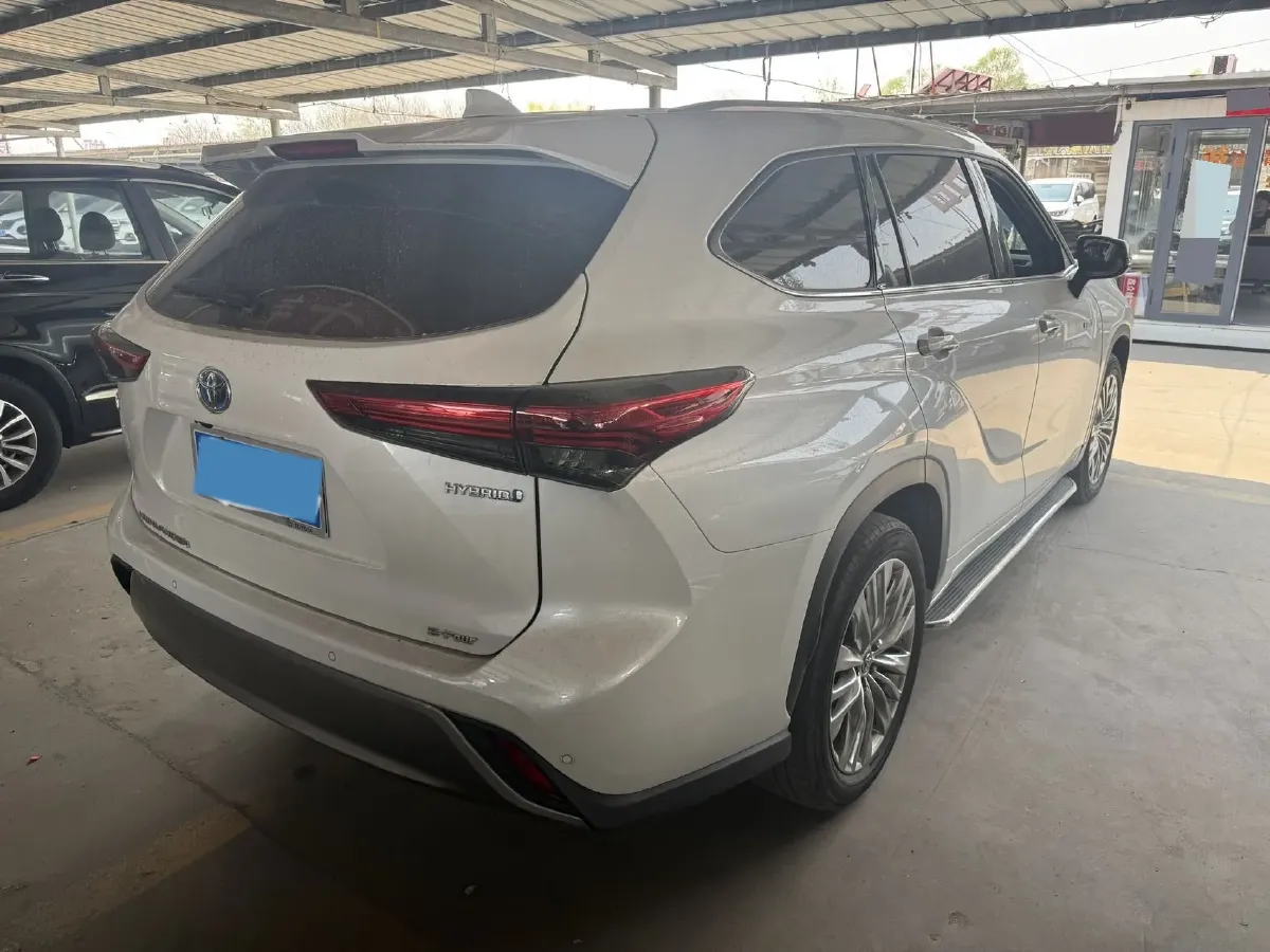 2023 Toyota Highlander 2.5L 189HP L4 E-CVT Hybrid,autocango,china used car exporter,china ev exporter,chinese used car exporter,chinese used ev exporter