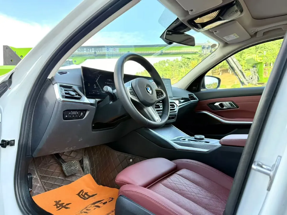 2024 BMW 3 Series 2.0T 184HP L4 8AT,autocango,china used car exporter,china ev exporter,chinese used car exporter,chinese used ev exporter