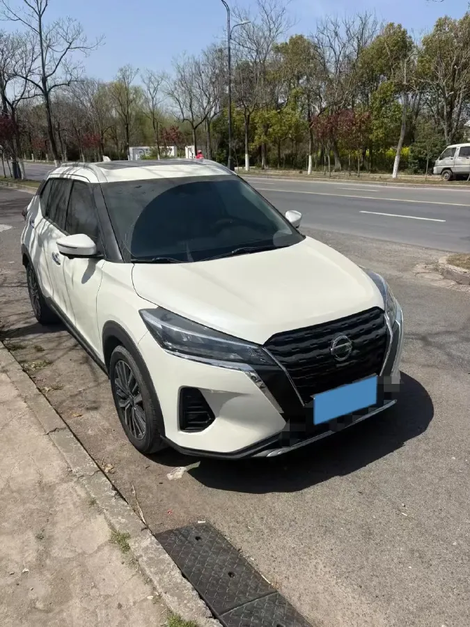 2022 Nissan Kicks 1.5L 122HP L4 CVT,autocango,china used car exporter,china ev exporter,chinese used car exporter,chinese used ev exporter