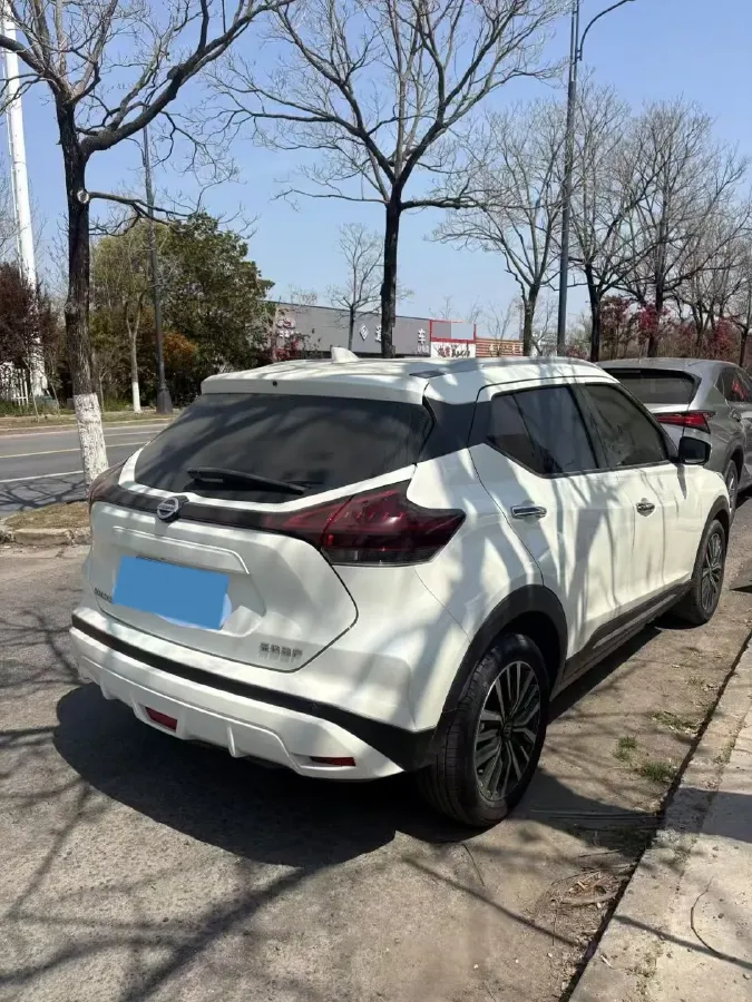 2022 Nissan Kicks 1.5L 122HP L4 CVT,autocango,china used car exporter,china ev exporter,chinese used car exporter,chinese used ev exporter