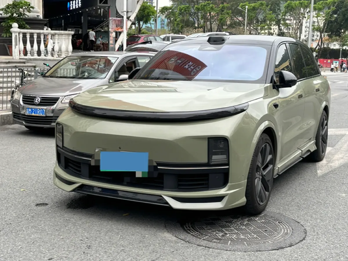 2023 Li L8 Range Extended 154HP REEV 40.9KWH,autocango,china used car exporter,china ev exporter,chinese used car exporter,chinese used ev exporter