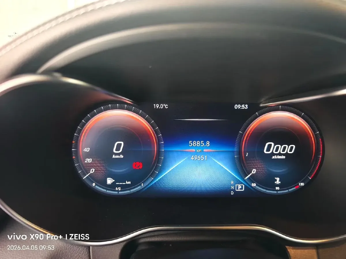 2021 Mercedes-Benz GLC Class 2.0T 197HP L4 9AT,autocango,china used car exporter,china ev exporter,chinese used car exporter,chinese used ev exporter