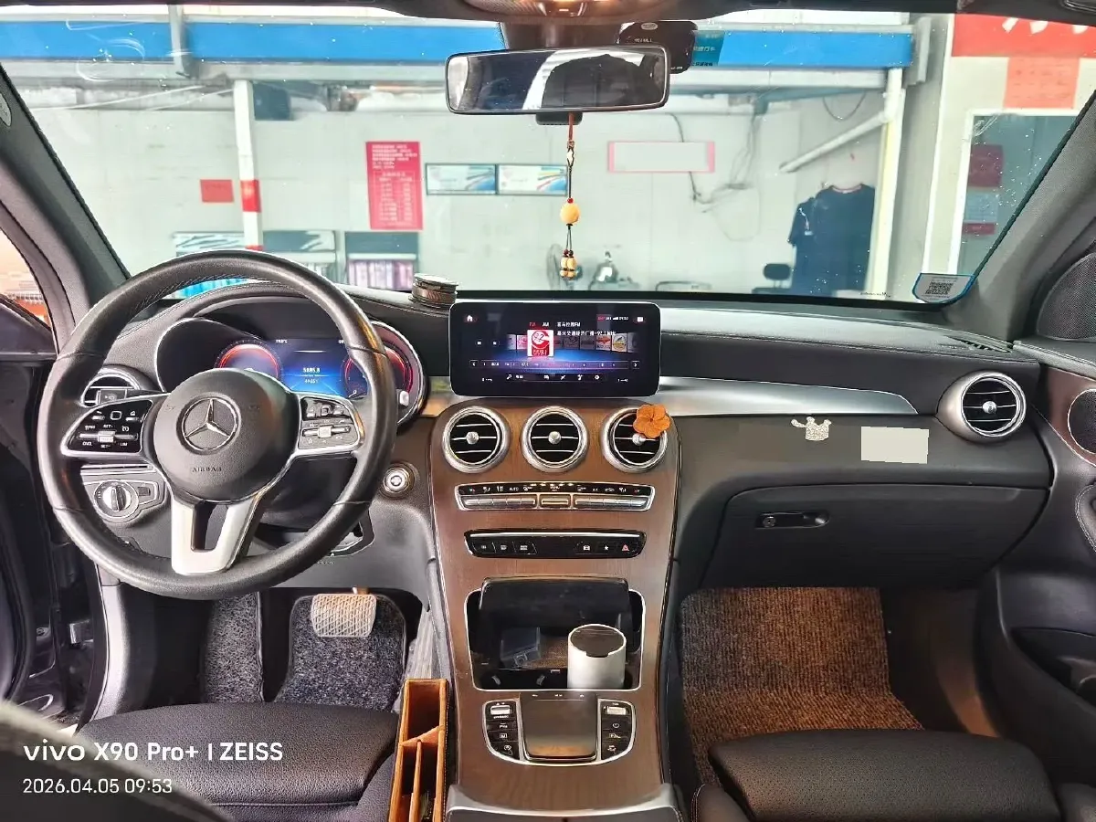 2021 Mercedes-Benz GLC Class 2.0T 197HP L4 9AT,autocango,china used car exporter,china ev exporter,chinese used car exporter,chinese used ev exporter