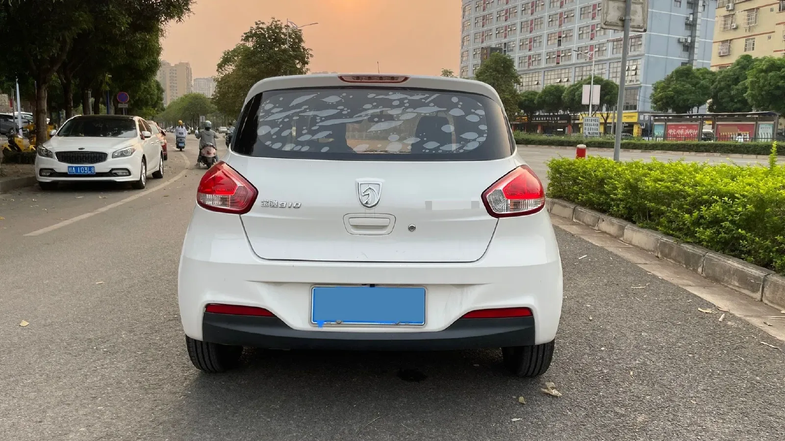 2016 BaoJun 310 1.2L 82HP L4 5MT,autocango,china used car exporter,china ev exporter,chinese used car exporter,chinese used ev exporter