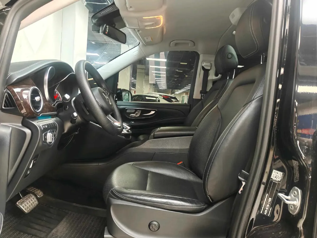 2018 Mercedes-Benz V Class 2.0T 211HP L4 7AT,autocango,china used car exporter,china ev exporter,chinese used car exporter,chinese used ev exporter
