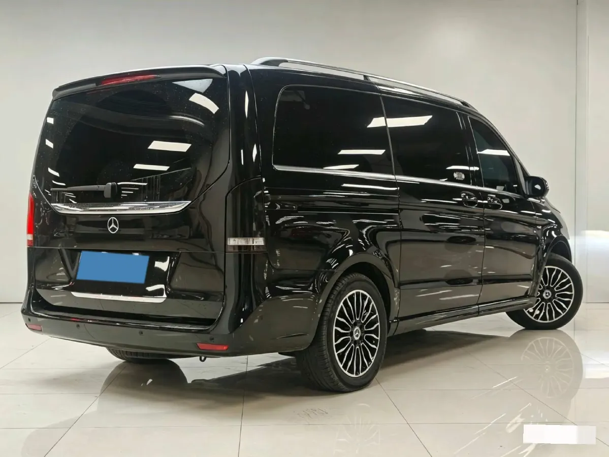 2018 Mercedes-Benz V Class 2.0T 211HP L4 7AT,autocango,china used car exporter,china ev exporter,chinese used car exporter,chinese used ev exporter
