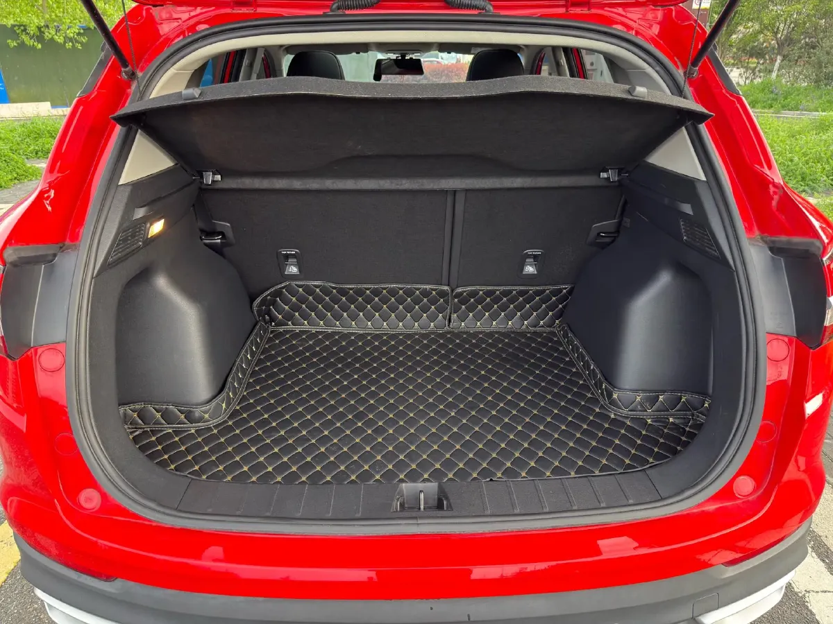 2020 Geely Coolray 1.4T 141HP L4 6DCT,autocango,china used car exporter,china ev exporter,chinese used car exporter,chinese used ev exporter