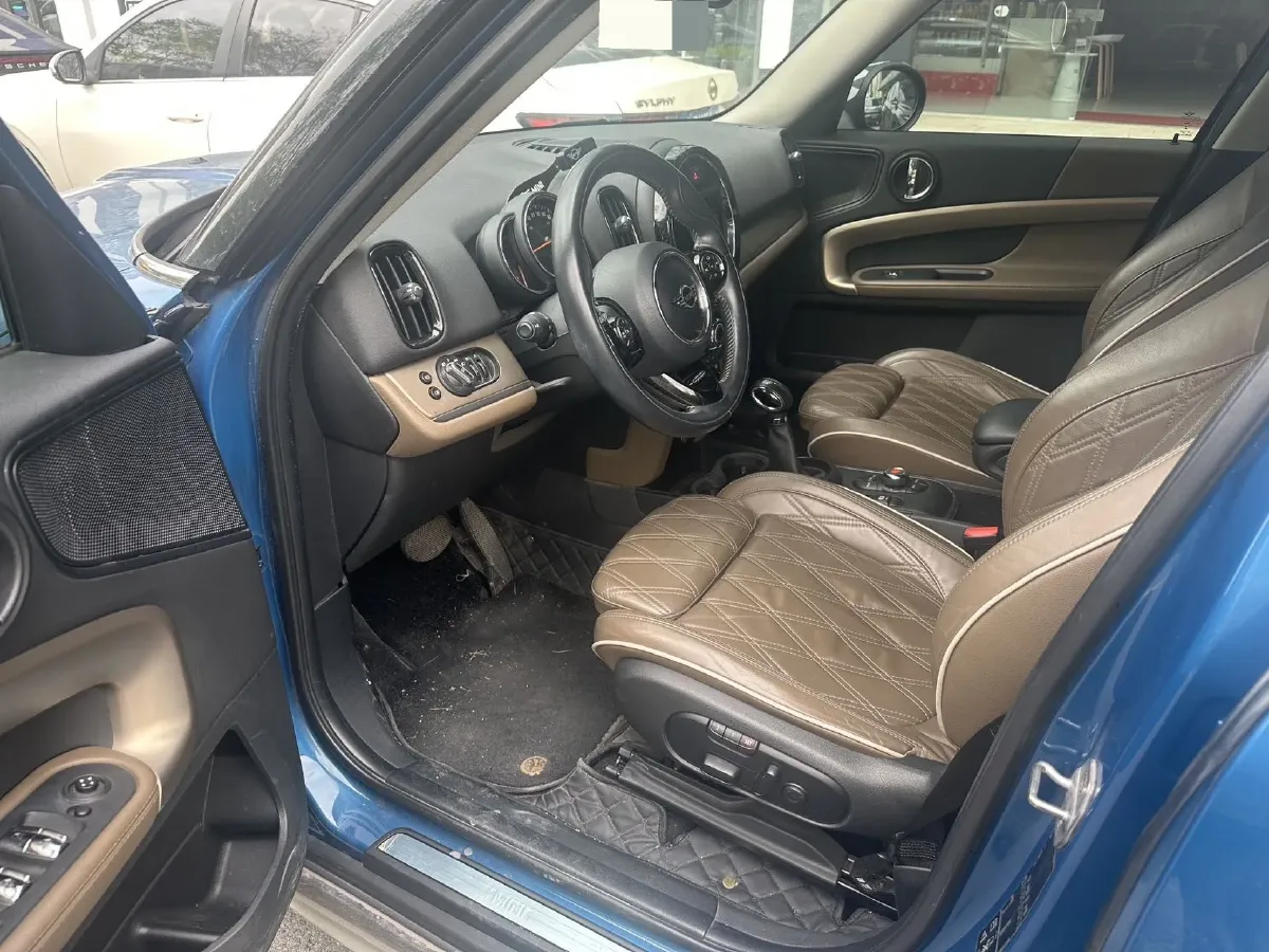 2017 MINI COUNTRYMAN 1.5T 136HP L3 8AT,autocango,china used car exporter,china ev exporter,chinese used car exporter,chinese used ev exporter