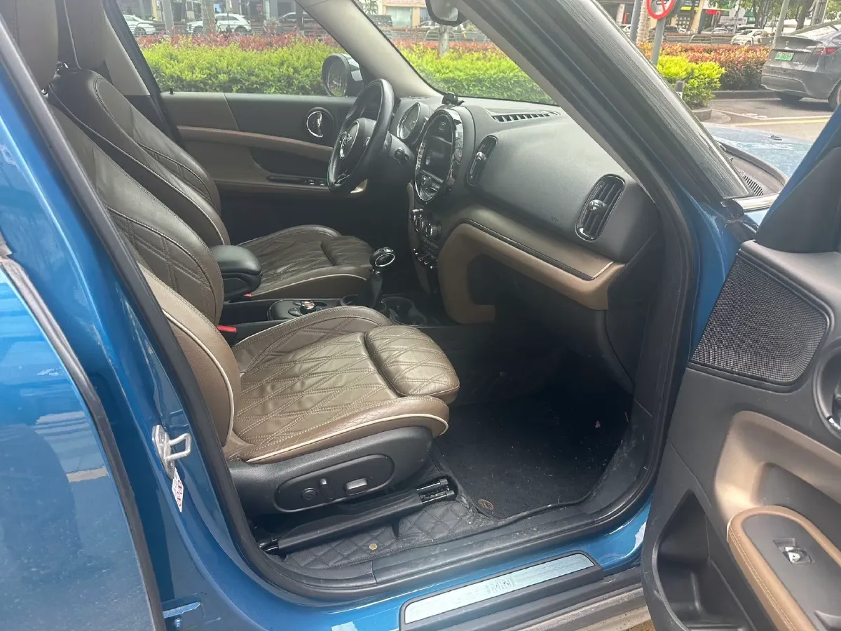 2017 MINI COUNTRYMAN 1.5T 136HP L3 8AT,autocango,china used car exporter,china ev exporter,chinese used car exporter,chinese used ev exporter