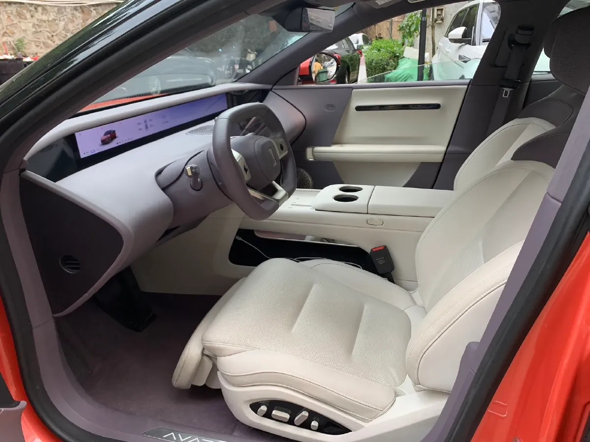 2025 Avatr 06 REEV 156HP REEV,autocango,china used car exporter,china ev exporter,chinese used car exporter,chinese used ev exporter