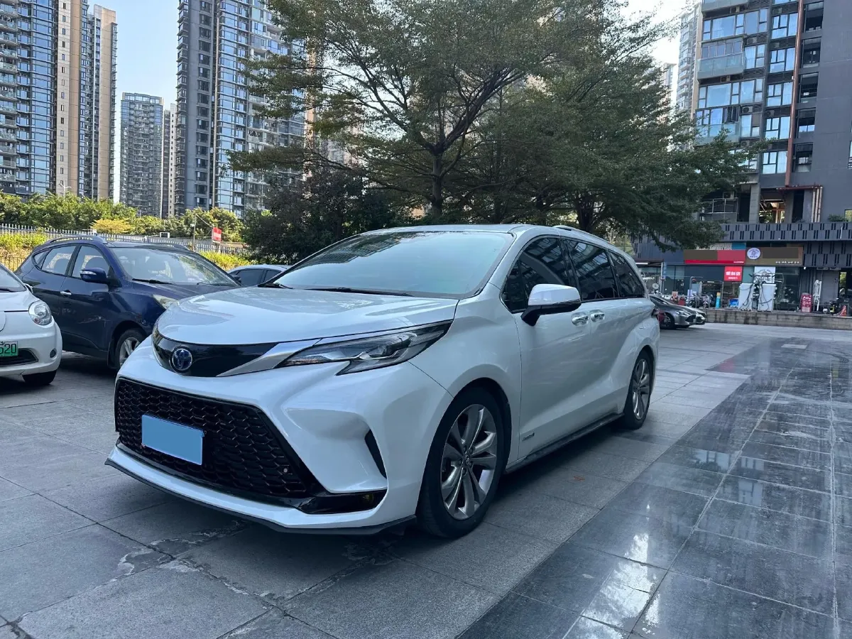 2021 Toyota Sienna 2.5L 192HP L4 E-CVT Hybrid,autocango,china used car exporter,china ev exporter,chinese used car exporter,chinese used ev exporter