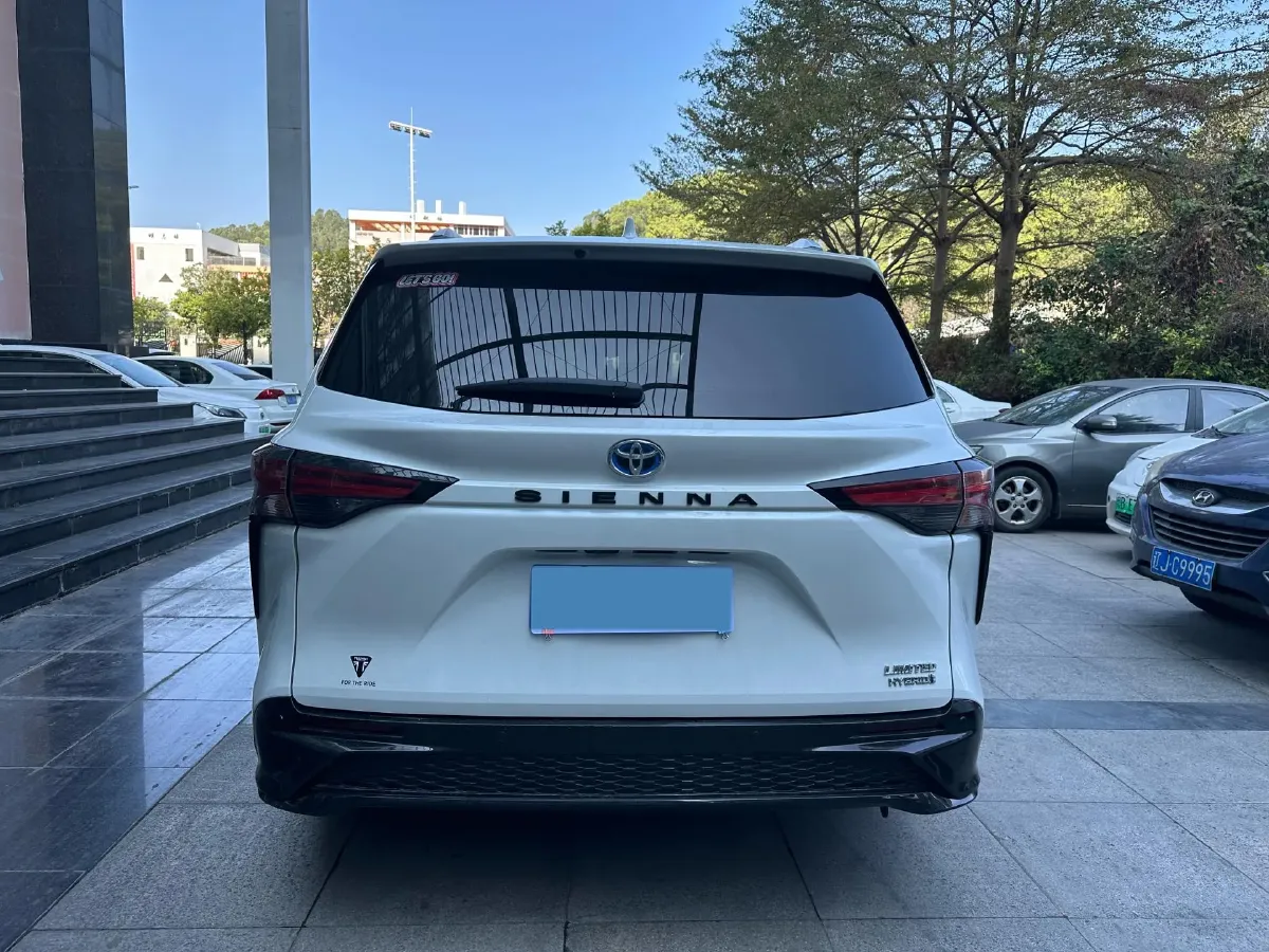 2021 Toyota Sienna 2.5L 192HP L4 E-CVT Hybrid,autocango,china used car exporter,china ev exporter,chinese used car exporter,chinese used ev exporter