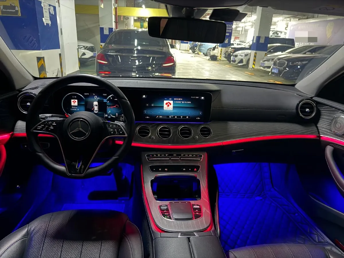 2021 Mercedes-Benz E Class 2.0T 258HP L4 9AT,autocango,china used car exporter,china ev exporter,chinese used car exporter,chinese used ev exporter