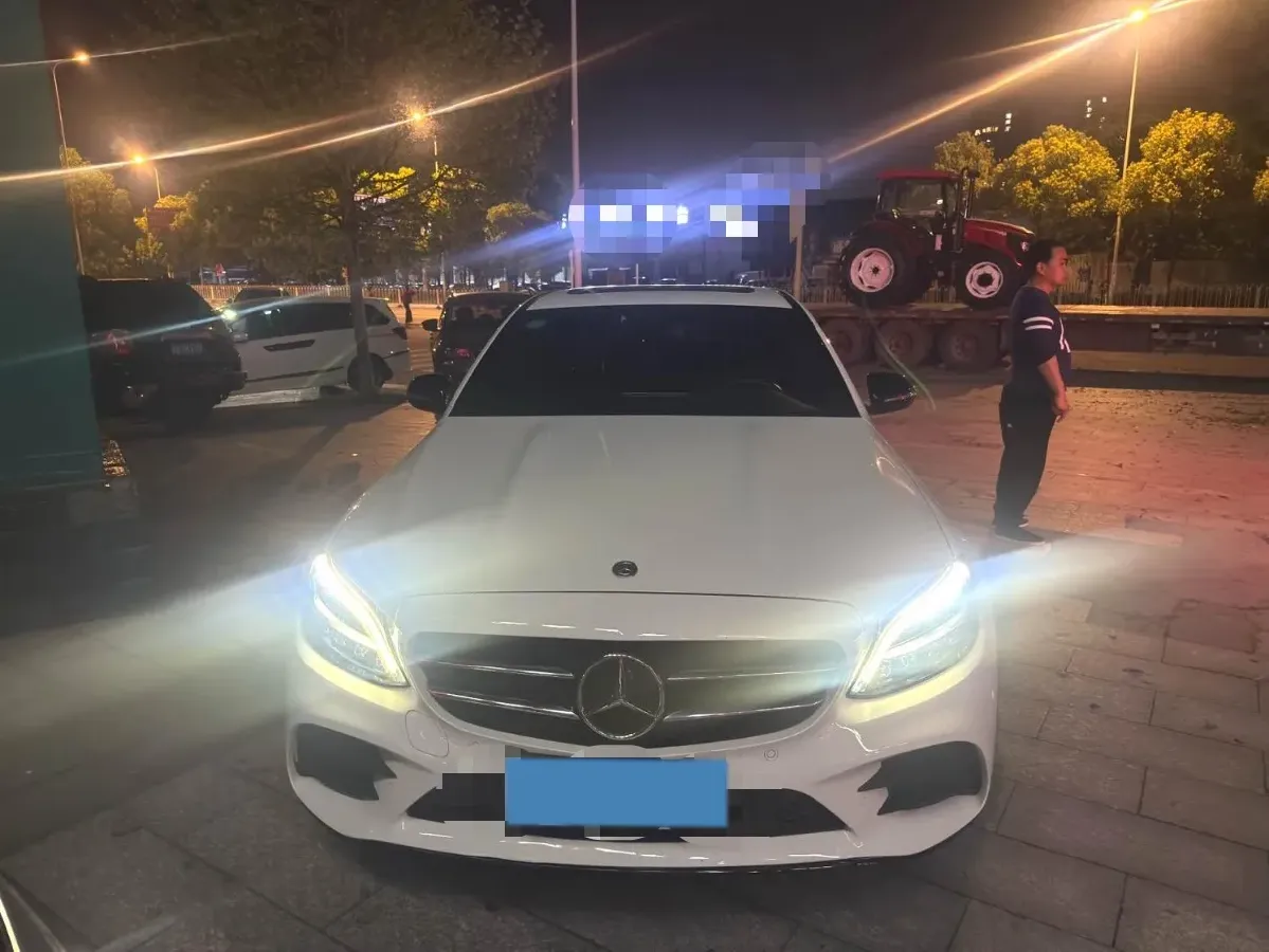 2020 Mercedes-Benz C Class 1.5T 184HP L4 9AT,autocango,china used car exporter,china ev exporter,chinese used car exporter,chinese used ev exporter