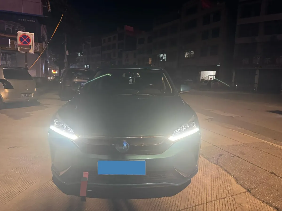 2020 DongFeng Aeolus YiXuan 1.5T 150HP L4 6DCT,autocango,china used car exporter,china ev exporter,chinese used car exporter,chinese used ev exporter