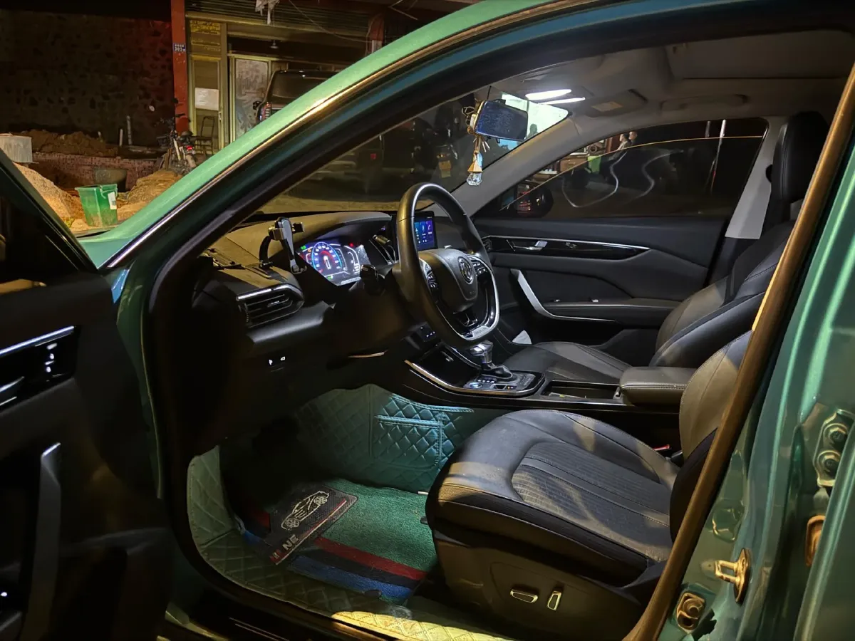 2020 DongFeng Aeolus YiXuan 1.5T 150HP L4 6DCT,autocango,china used car exporter,china ev exporter,chinese used car exporter,chinese used ev exporter