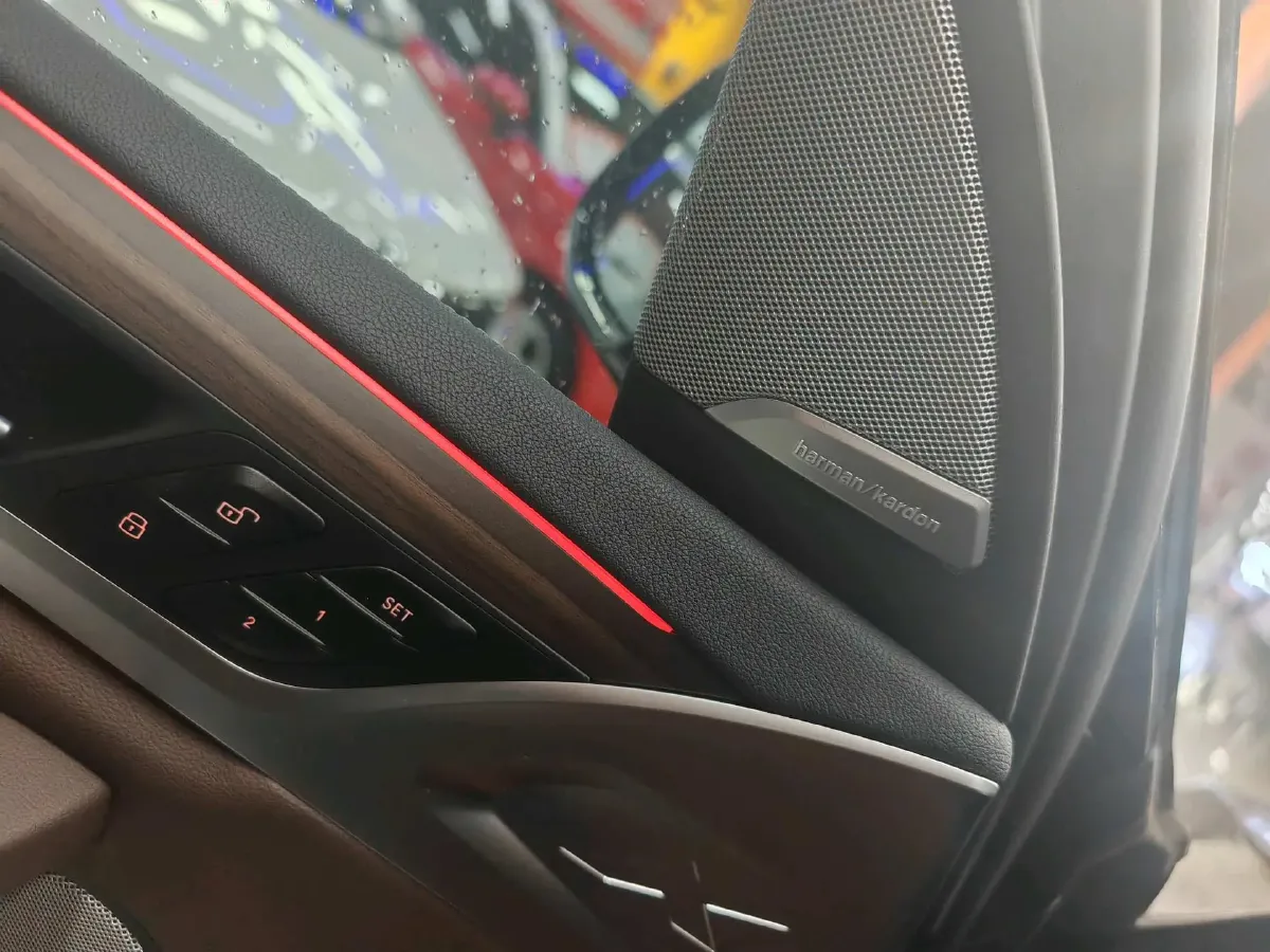 2023 BMW X3 2.0T 245HP L4 8AT,autocango,china used car exporter,china ev exporter,chinese used car exporter,chinese used ev exporter