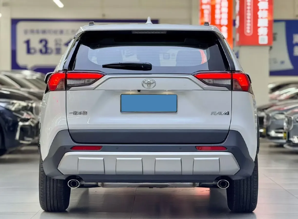 2024 Toyota RAV4 2.0L 171HP L4 CVT,autocango,china used car exporter,china ev exporter,chinese used car exporter,chinese used ev exporter